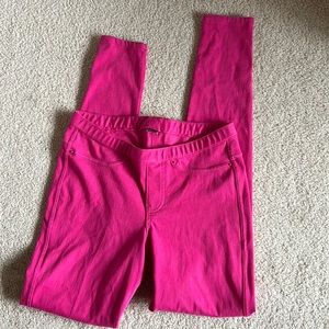 Hue hot pink soft knit jeggings. Size S